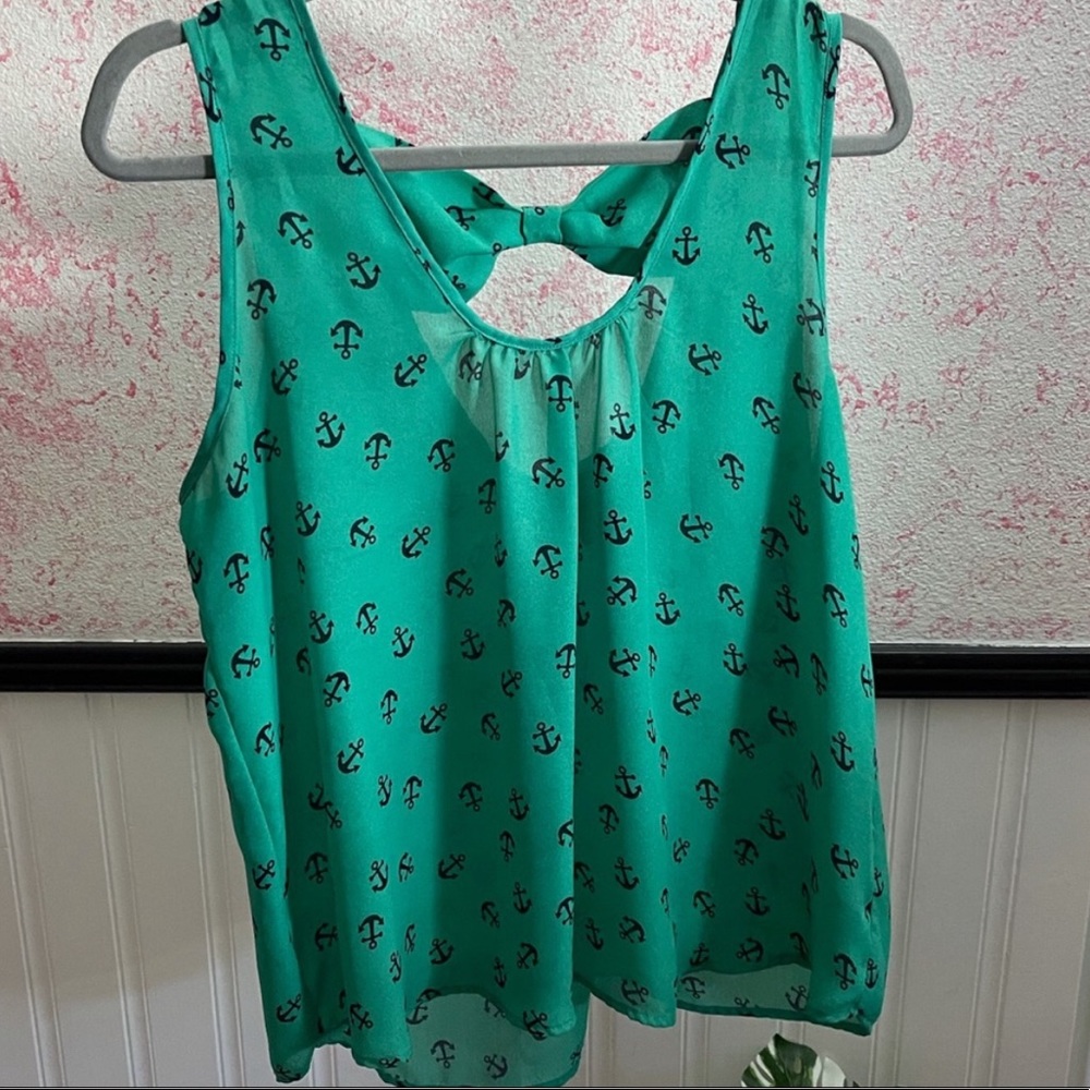Rue21 Anchor Print Tank W/Back Bow & Cut-Out (XL)